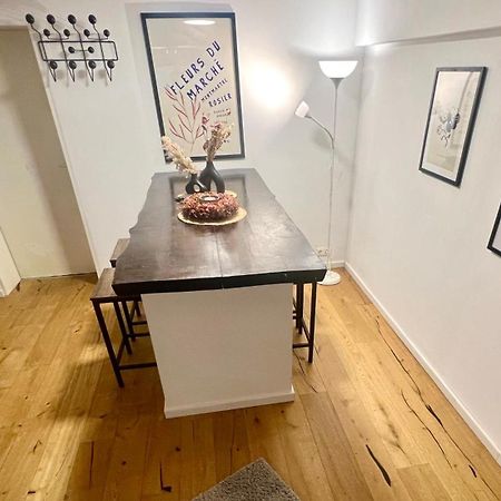 Gemuetliche Souterrain Wohnung Neben Der Universitaetsklinik In Homburg Homburg  Kültér fotó